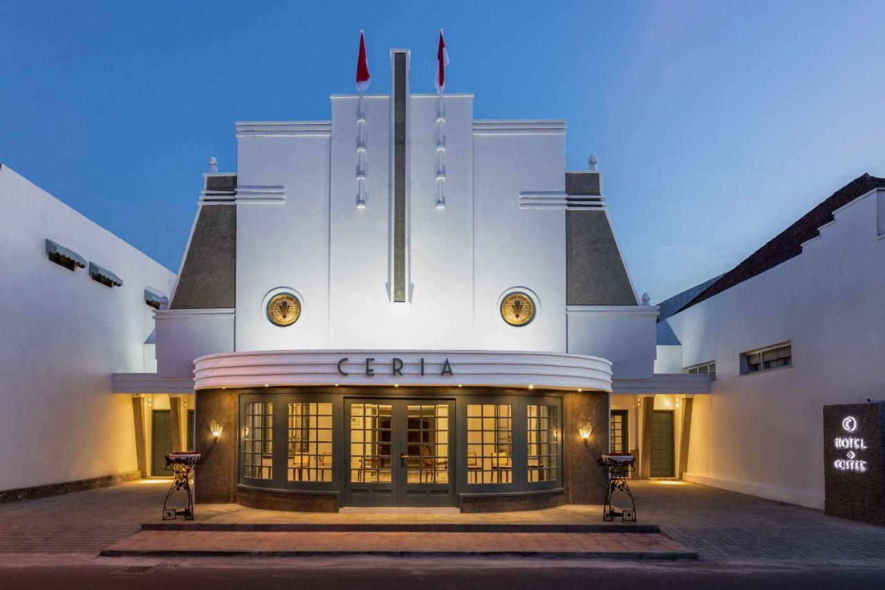 Ceria Hotel At Alun Alun Yogyakarta Exterior foto